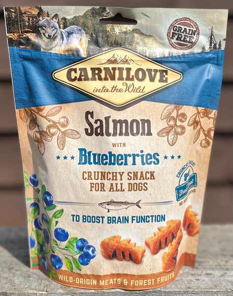 Carnilove Salmon with Blueberries Crunchy Snacks 200g