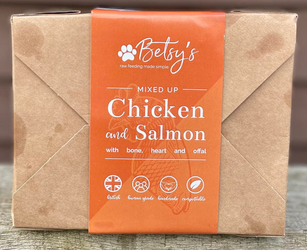 Betsy's Mixed Up Chicken & Salmon 1kg